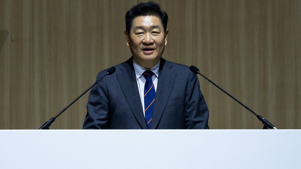 Kriz derinleşiyor: Samsung Electroncs’in eş CEO’su hayatını kaybetti