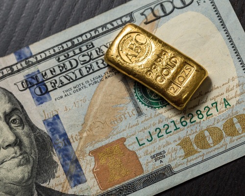 Küresel savaş endişesi altına talebi arttırdı: Ons ve gram altında yükseliş