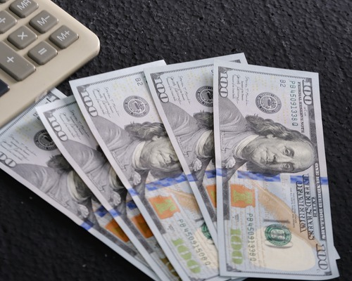 Küresel tahvil piyasalarında satış dalgası derinleşiyor: Getiriler zirvede ancak 2022 çöküşünden uzak
