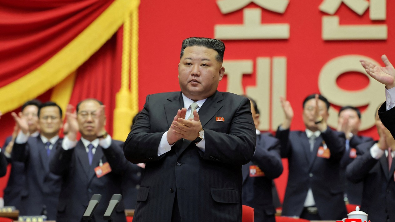 Kuzey Kore lideri Kim Jong-un yeniden İşçi Partisinin genel sekreteri seçildi