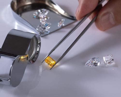 Laboratuvarda üretilen taşlar, Botsvana’nın elmas zenginliğini elinden alıyor