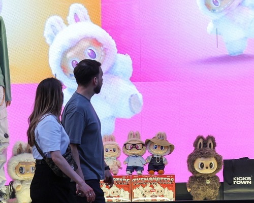 Labubu milyar dolarlık iş olma yolunda