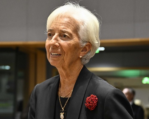 Lagarde: Ticaret anlaşması beklentilerimize yakın
