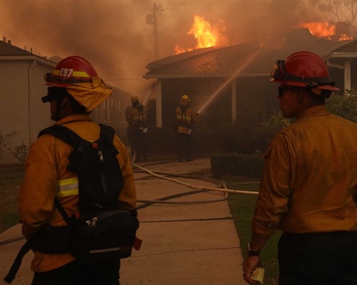Los Angeles yangınları sigorta şirketlerini de yaktı