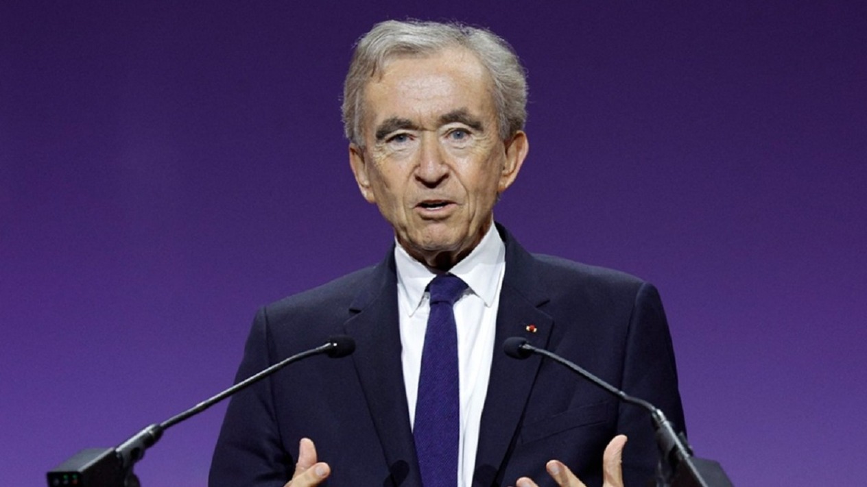 Lüks milyarderi Arnault dünya liderlerine baskı yapıyor