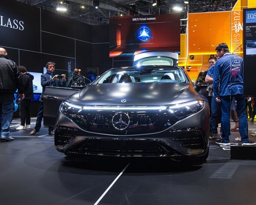 Lüks otomobillerin fiyatları neden hızla artıyor?