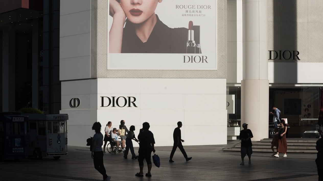 LVMH lükse olan talebin toparlanmasıyla Çin’de genişlemeyi planlıyor