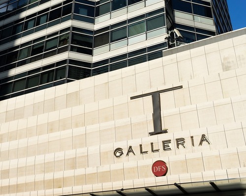 DFS Group'un satış anlaşması Arnault'un servetini 7,5 milyar dolar düşürdü