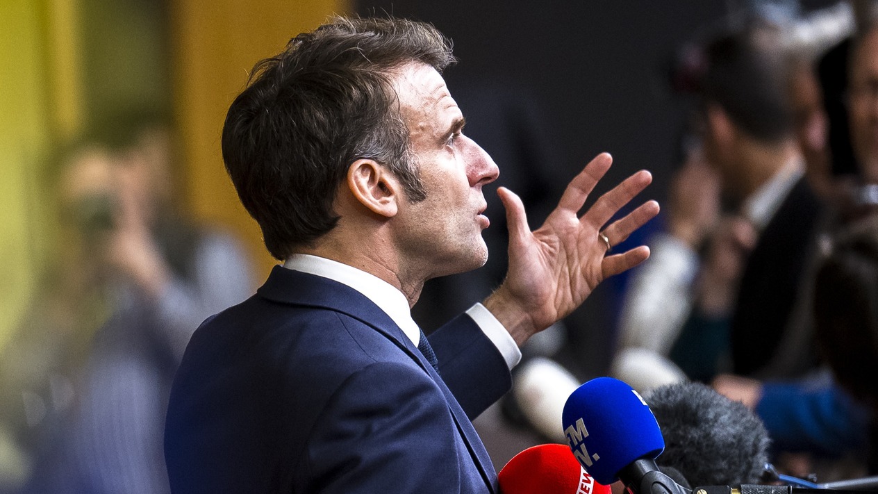 Macron'dan araştırmacılar içim  100 milyon euro yatırım