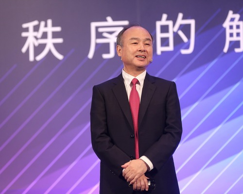 Masayoshi Son SoftBank’i dev bir yapay zeka yatırımcısına dönüştürüyor