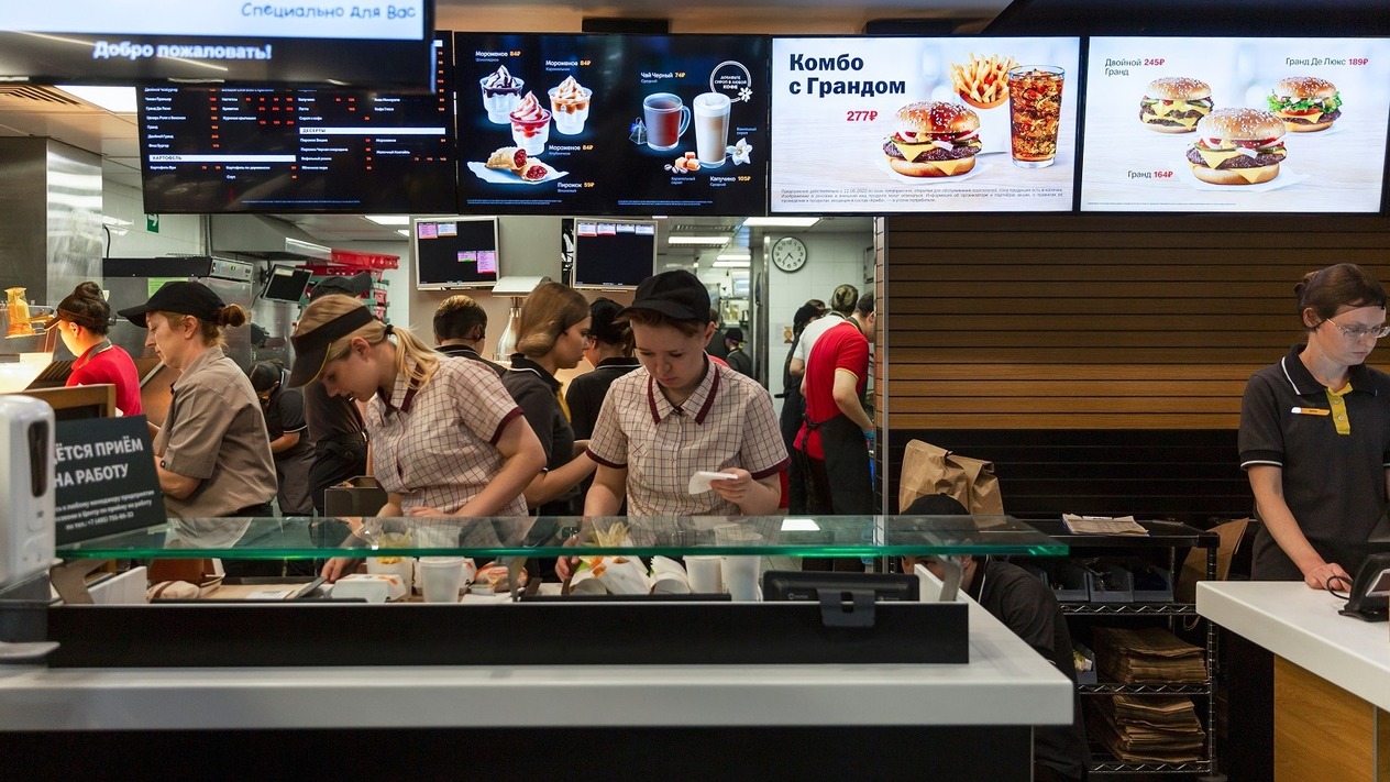 McDonald's gitti, Vkusno kaldı: Rusya kendi markalarıyla batıya meydan okuyor