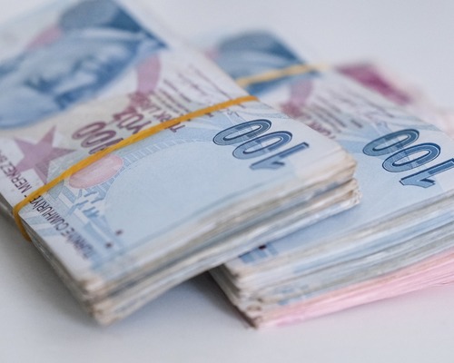 Merkezi yönetim bütçesi ağustosta fazla verdi