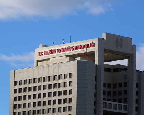 Merkezi yönetim bütçesi eylül ayında 532,2 milyar lira açık verdi