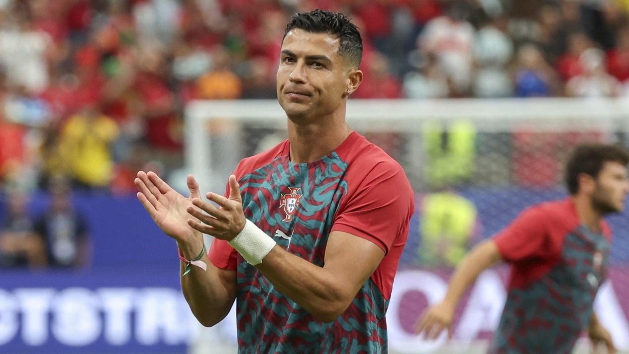 Milyarder futbolcu Cristiano Ronaldo'dan emeklilik açıklaması
