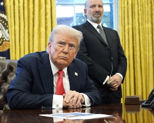 Milyarderler Trump'ın altın vizesini istemiyor