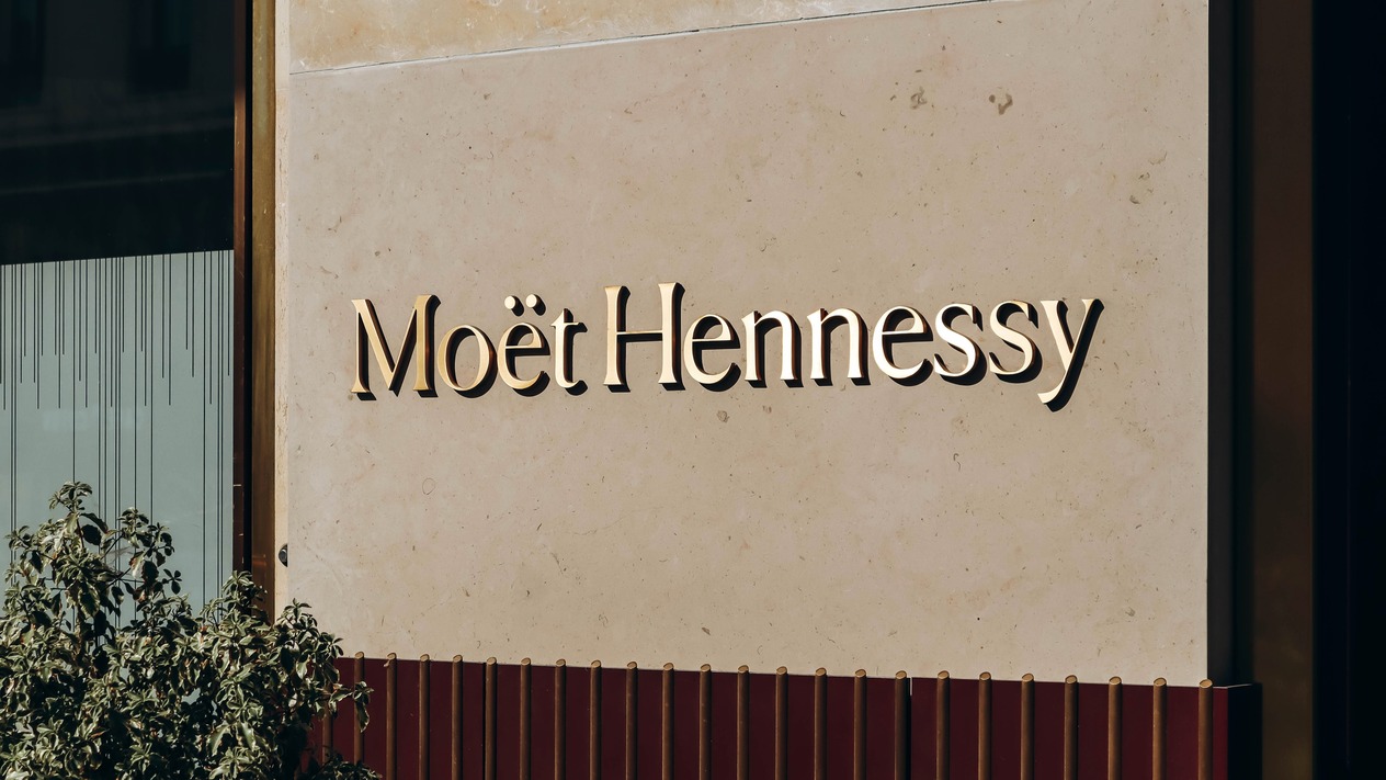 Moët Hennessy’de kurumsal kriz: Taciz suçlamaları, istifalar ve “kraliyet sarayı” kültürü