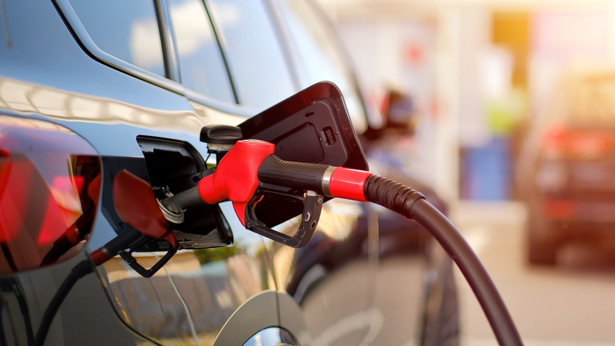Motorin yeni zamla birlikte 100 liraya yaklaştı