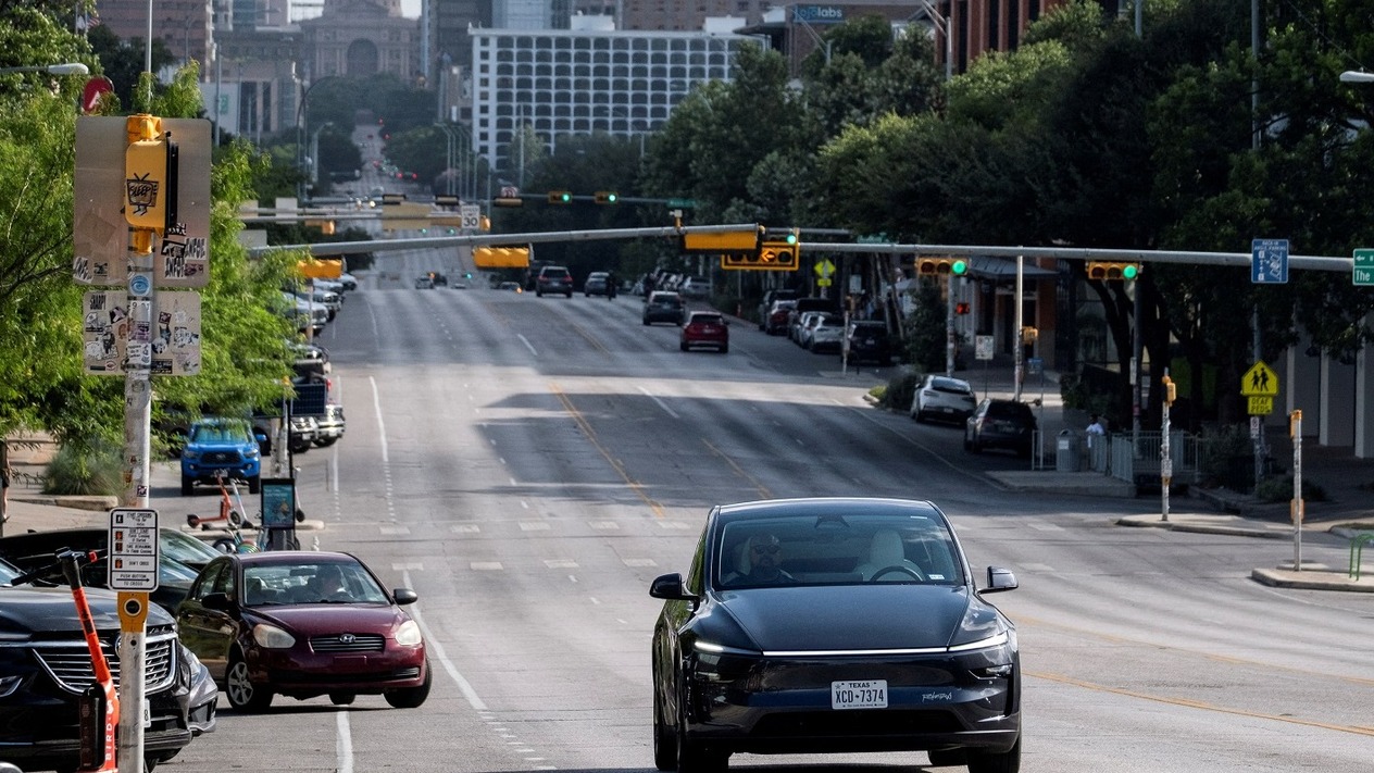 Musk'ın robotaksi rüyası kabusa dönüşebilir mi?