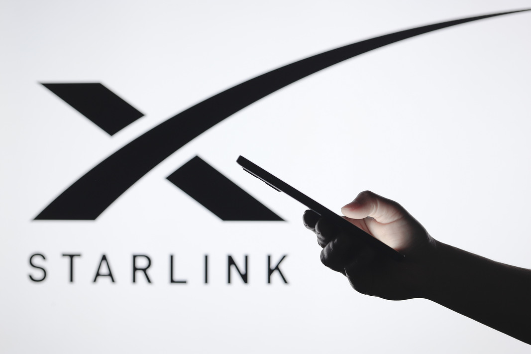 Musk’ın uyduları Avrupa’yı böldü, ABD'den rest geldi