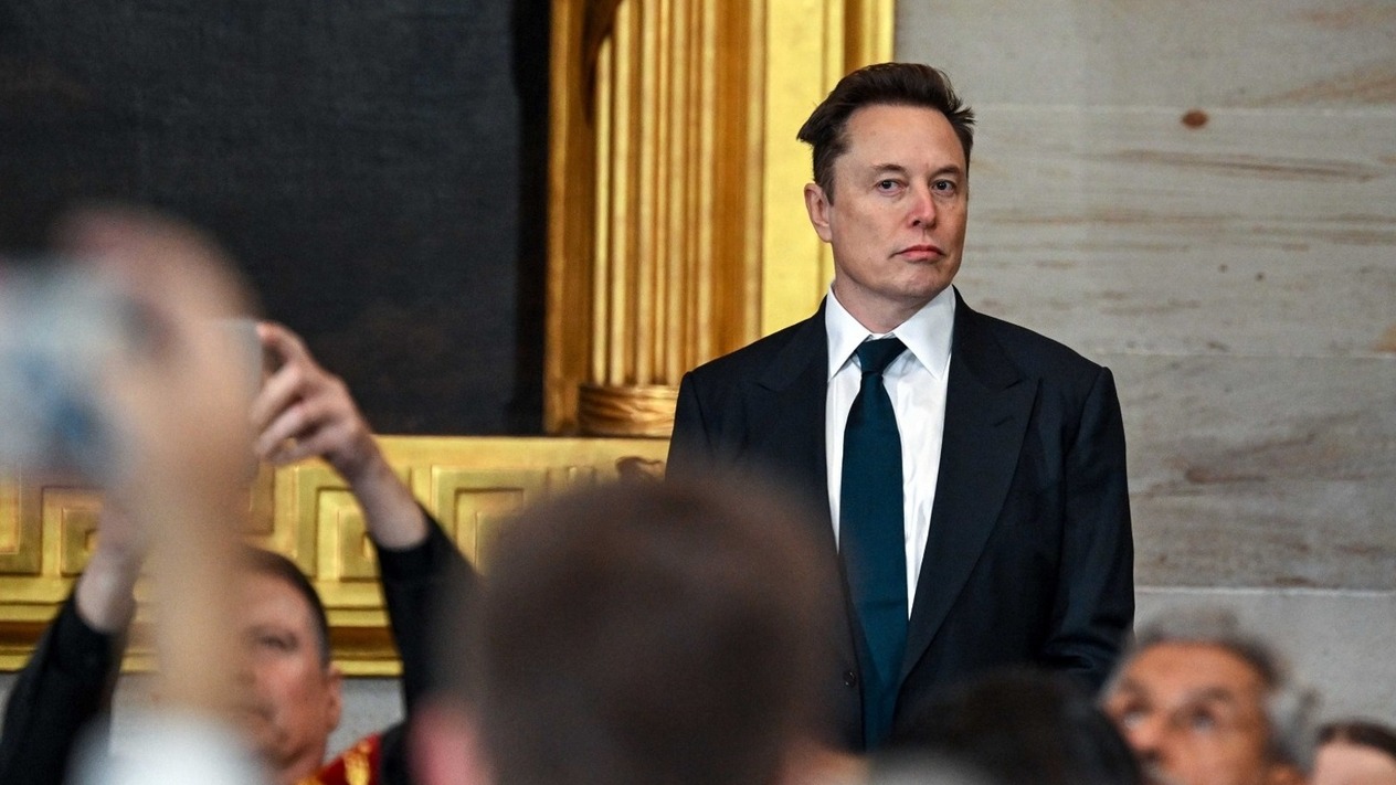 Musk’tan ABD'nin 38 trilyon dolarlık borcu için tavsiye