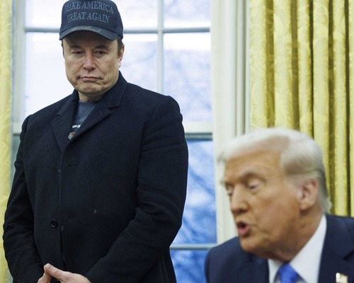 Musk'tan Trump'a süper zeka desteği: SpaceX yapay zeka biriminin adını değiştiriyor