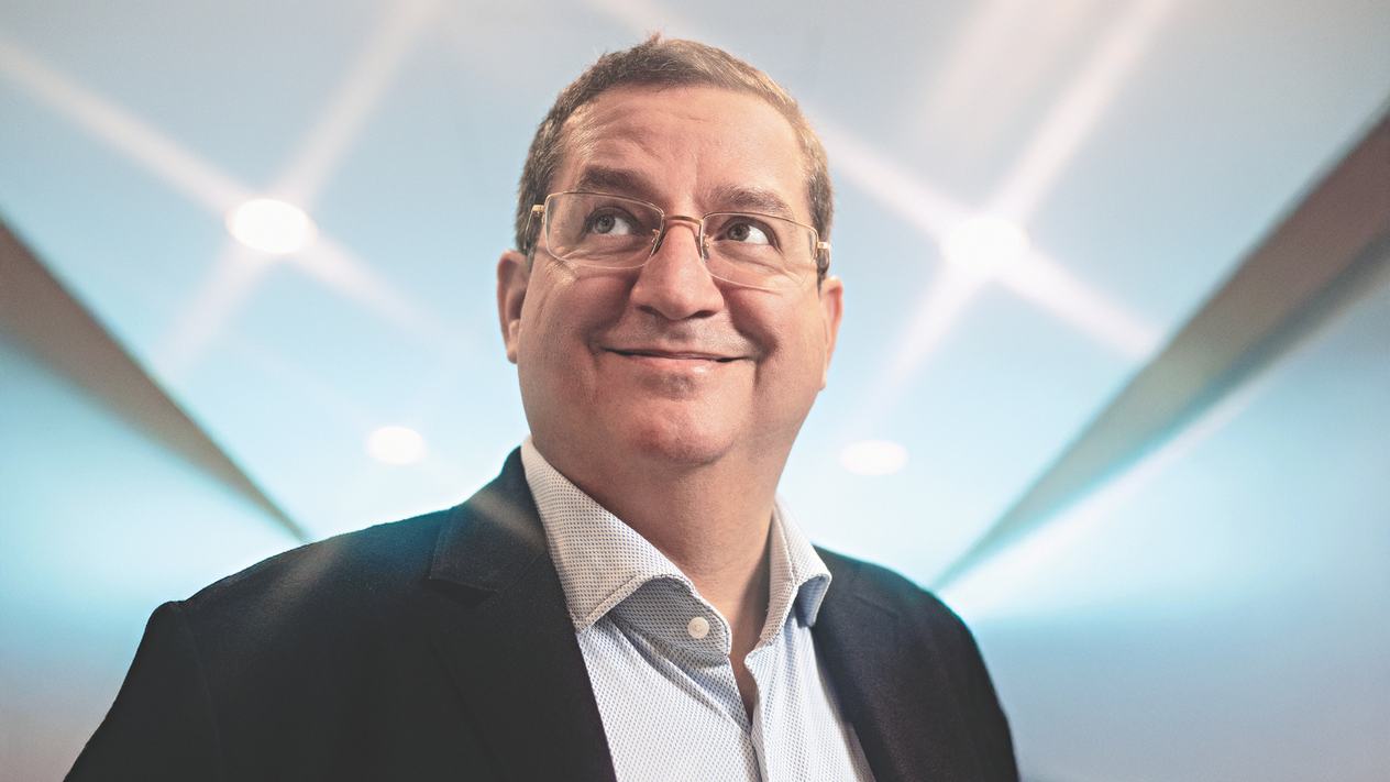 Musk ve Bezos'un uzaydaki göçmen rakibi