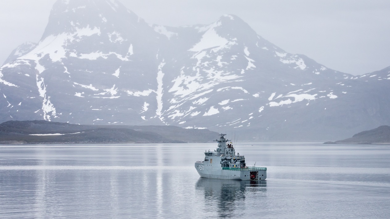 NATO'nun yeni cephesi Arktik: ABD'nin Grönland ilgisi İskandinavları harekete geçirdi