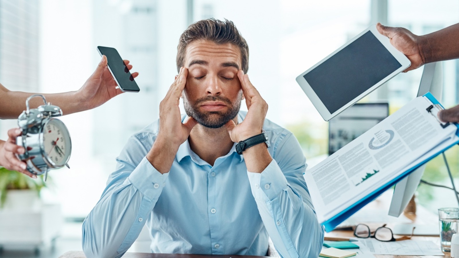 Büyük kriz yok ama yorgunuz: Mikro-stresin sessiz etkisi