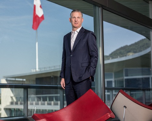 Nestlé CEO’sundan İsviçre’deki oylama öncesi nüfus sınırı uyarısı