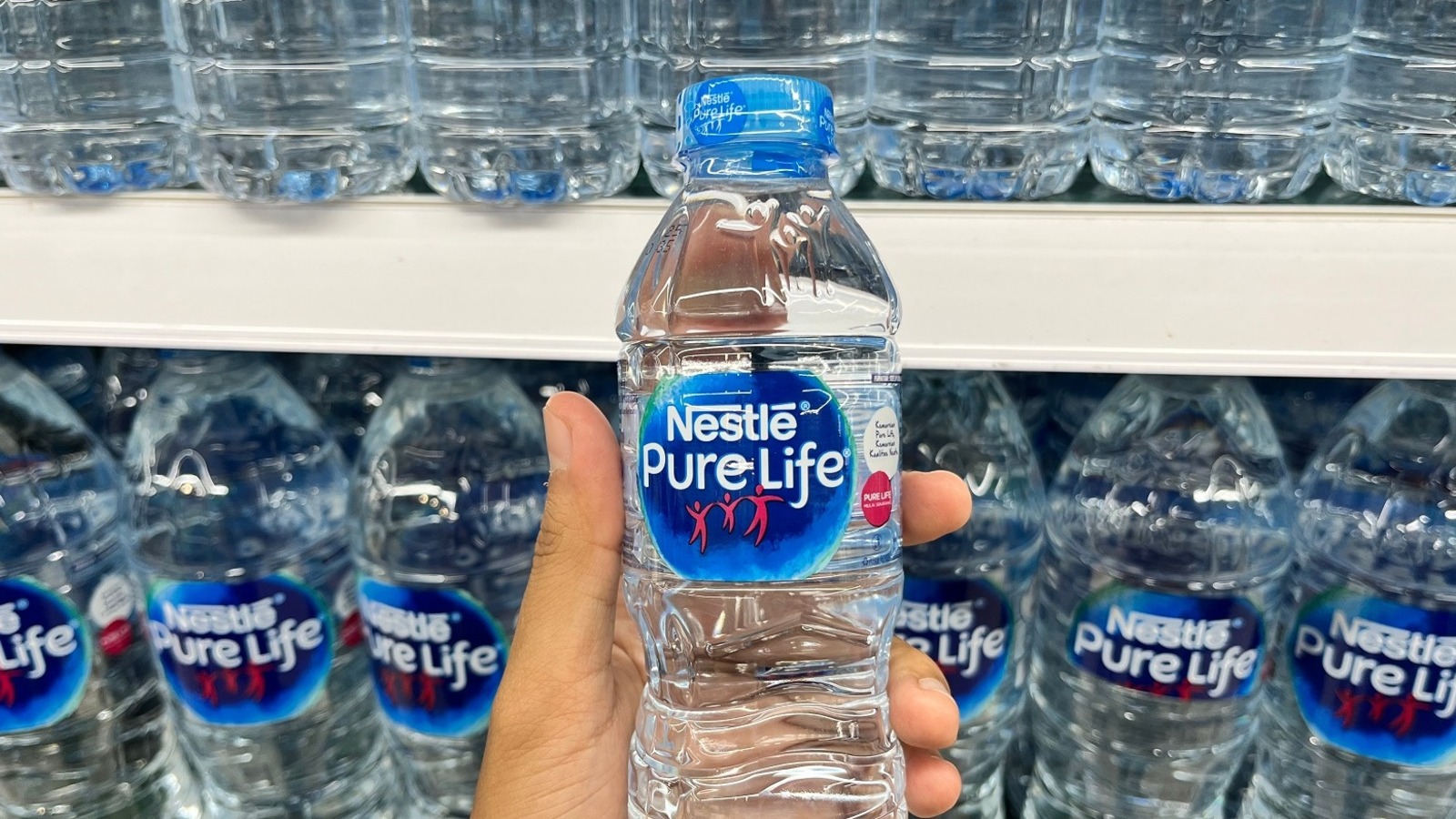 Nestle su biriminin yarısını 3 milyar euro’ya Platinum Equity'ye sattı