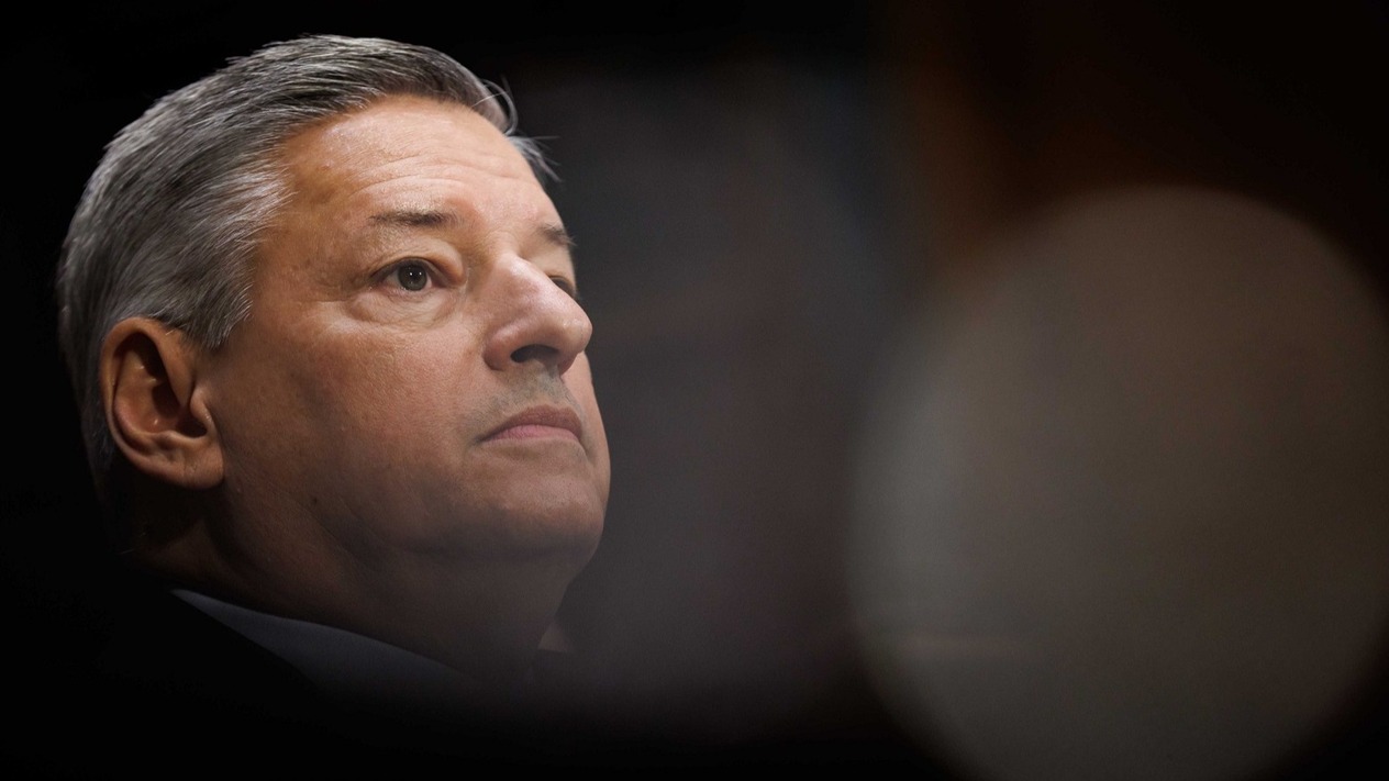 Netflix Warner Bros. mücadelesini bırakıyor mu?