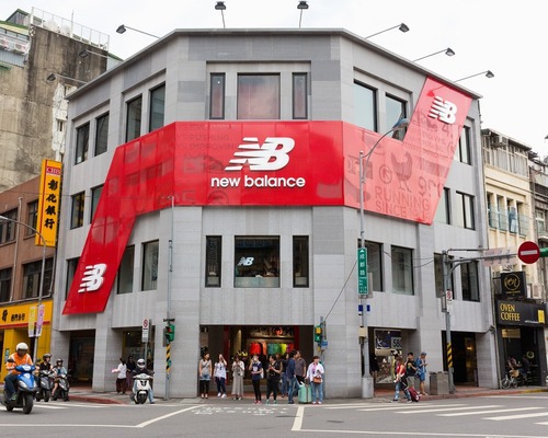 New Balance’ın yükselişi: ‘Baba ayakkabısı’ndan NBA’in zirvesine