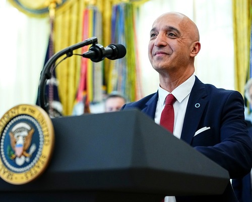 Novo Nordisk CEO'su Pfizer'e meydan okudu