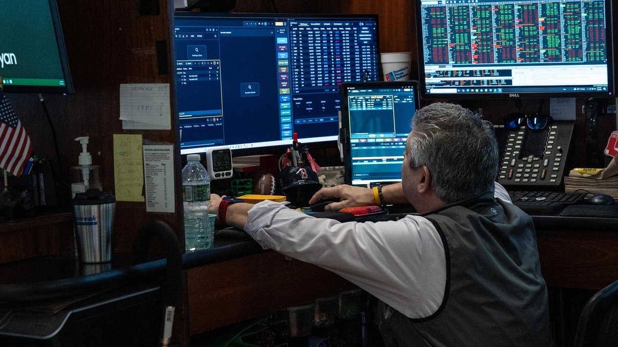 Nvidia, Tesla, Alphabet gibi şirketler etkilendi: Teknoloji hisselerinde satış dalgasını ne tetikledi?