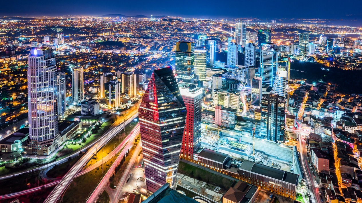 OECD Türkiye’nin 2025 büyüme tahminini yükseltti