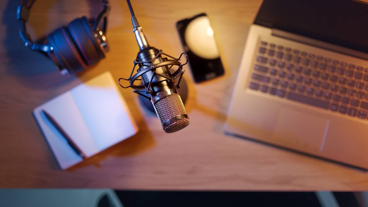 Öğrenmenin en eğlenceli yolu: Merakınızı besleyecek podcast önerileri