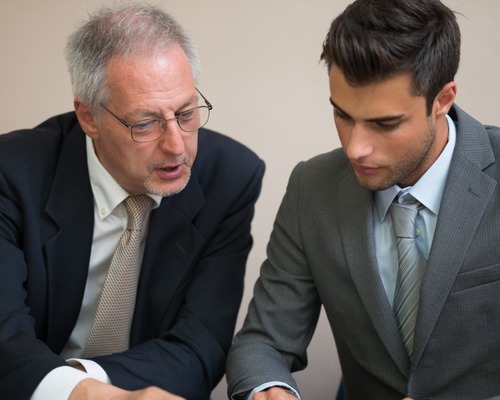 Oğullar ve babalar: Hayatta ve iş dünyasında görünmez rekabet