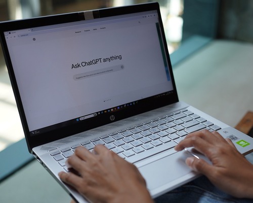 OpenAI GPT-4.5’i tanıttı: Yeni ChatGPT modeli hakkında bilinenler