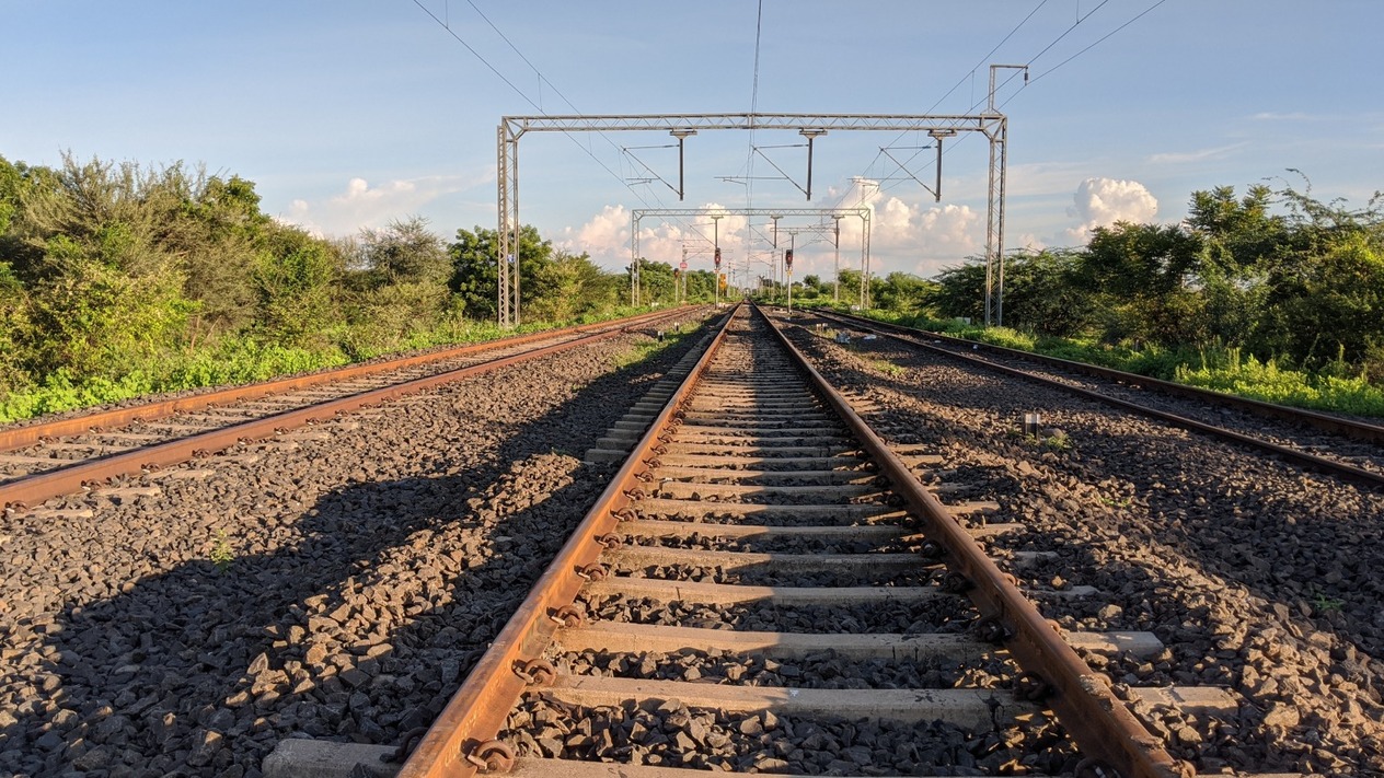 Orta Doğu'da ulaşım hamlesi: Türkiye bağlantılı demir yolu projesi masada
