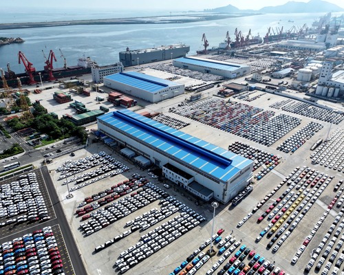  Otomobil ithalatına ek vergi geliyor