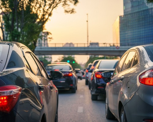 Otomobil üreticilerinin ilgisi yeniden benzinli araçlara kaydı