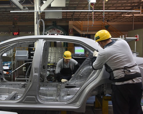 Otomotiv üretiminde tehlike çanları çalıyor