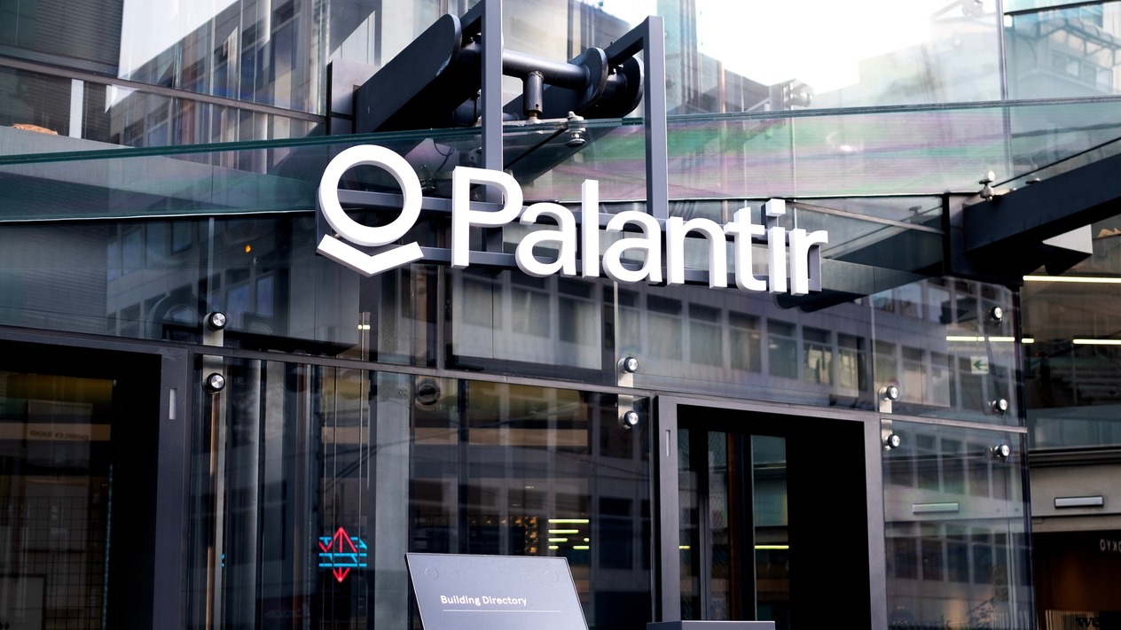 Palantir eski çalışanların kurduğu şirketi mahkemeye verdi