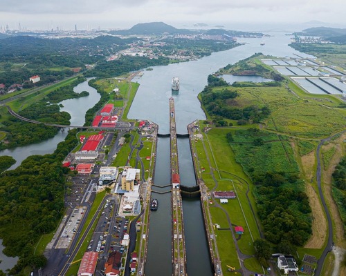 Panama Kanalı’nda geçiş ücretleri 2,5 katı aştı