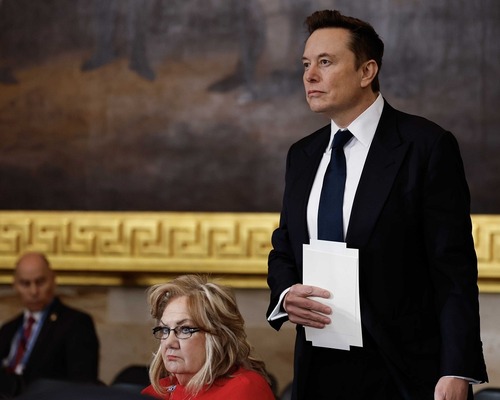 Pentagon Musk’a Çin savaş planlarını mı sunacak?