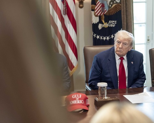 Perakende devi Walmart'la Trump'ın tarife kavgası