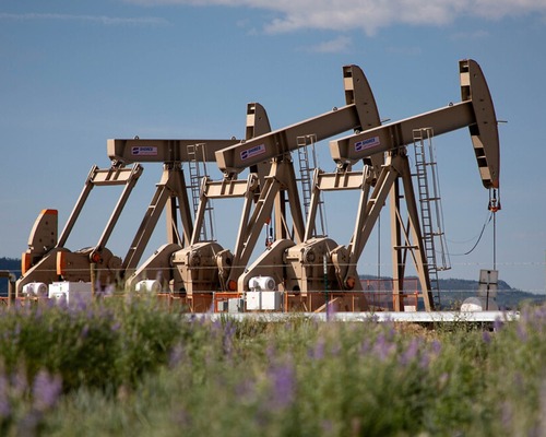 Petrol artan arz ve G7'nin rezerv kararıyla düşüşe geçti