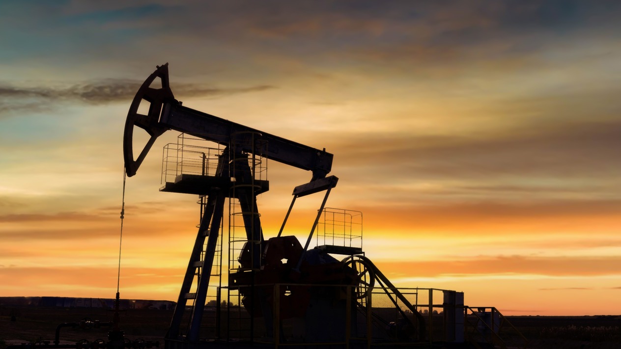 Petrol fiyatları dört haftadır geriliyor