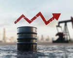 Petrol fiyatları Orta Doğu'daki arz endişeleriyle yükseldi