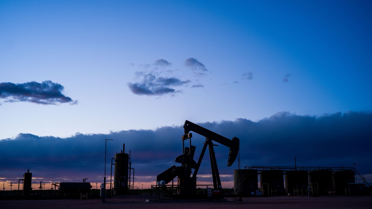 Petrol talebi tahmini yüzde 30 azaltıldı